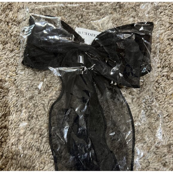 NWT~We Wore What ~ Hair Bow Clip ~ Black ~ 14.5” Long - Picture 3 of 7